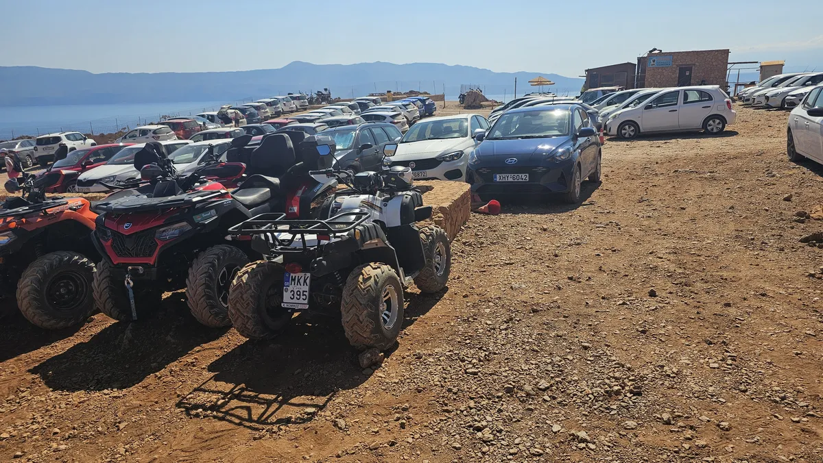 Parking supérieur de Balos avec vue sur la lagune, Crète